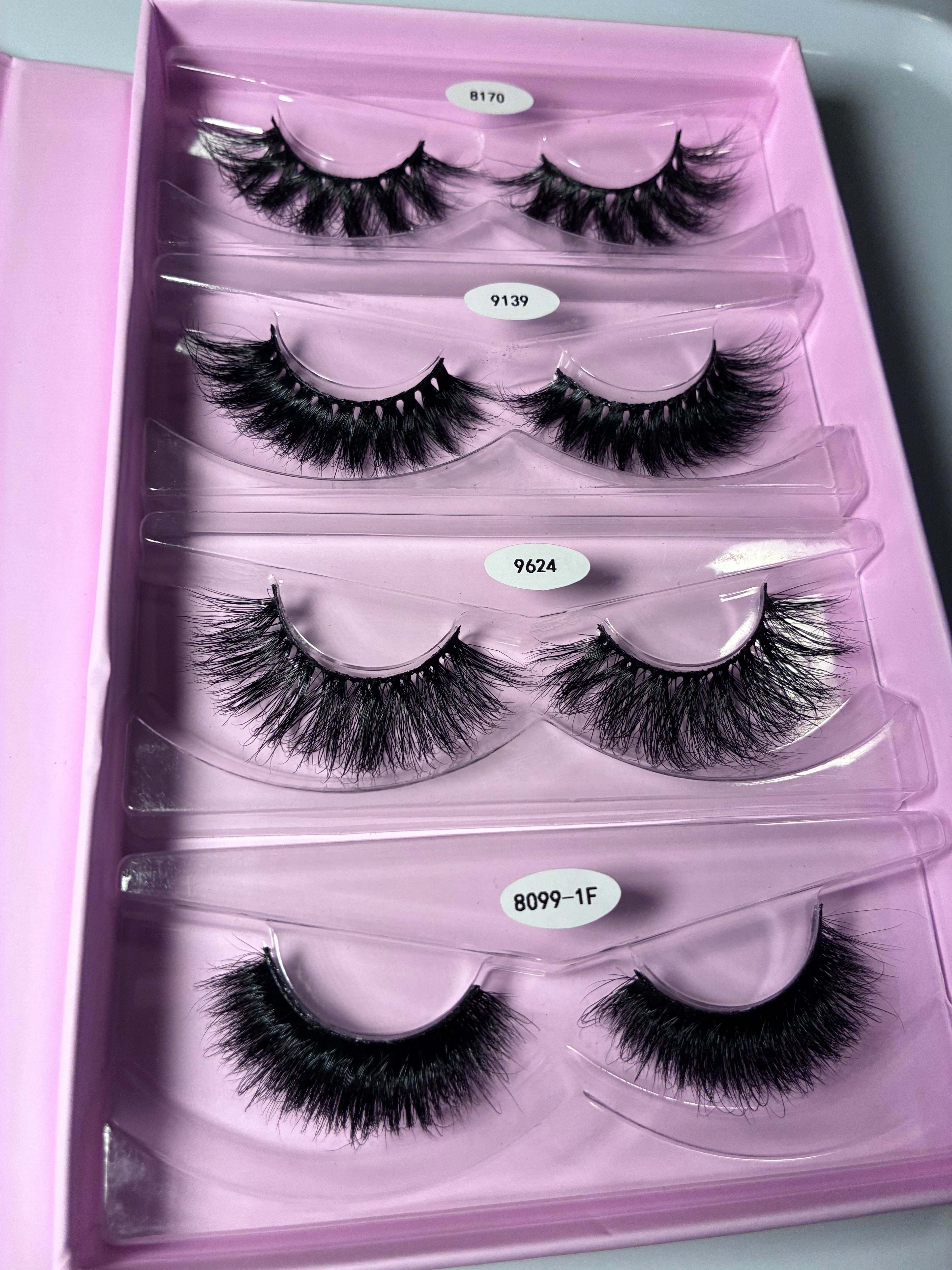 Lash Box
